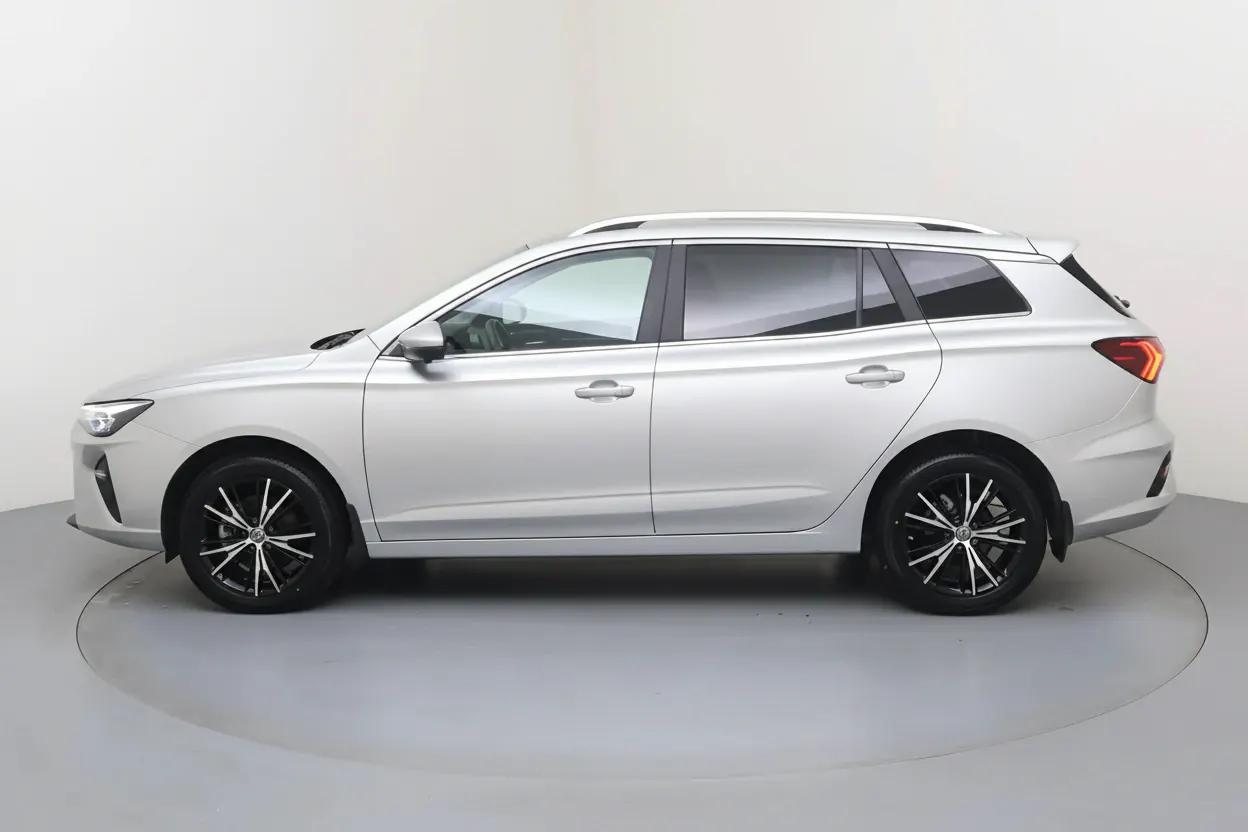 MG 5 Electric en leasing sans apport à Paris — vue 2